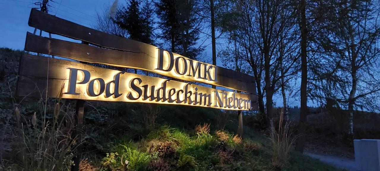 Domki Pod Sudeckim Niebem Villa Duszniki Zdrój Exteriör bild